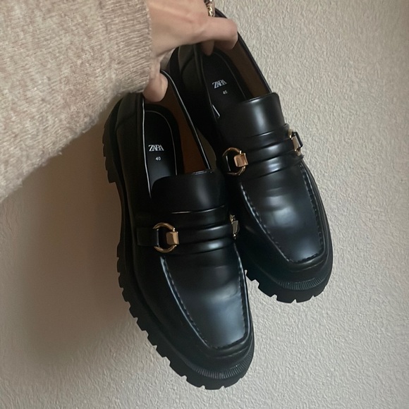 Zara Shoes - Zara chunky loafers